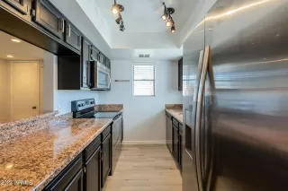 Photo #3: 6445802 Listing 