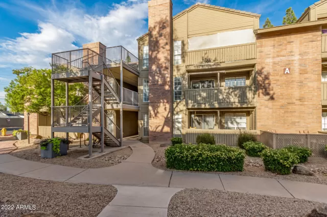 MLS: 6446498 Condo For Sale