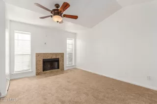 Photo #4: 6446498 Listing