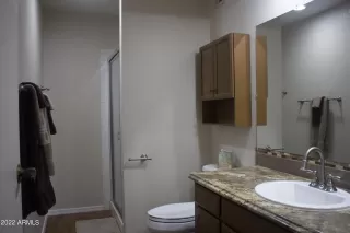 Photo #4: 6446635 Listing