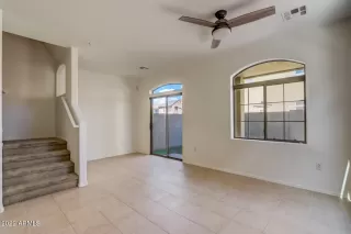 Photo #4: 6446810 Listing