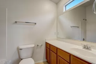 Photo #5: 6446810 Listing