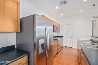 Photo #4: 6447067 Listing 