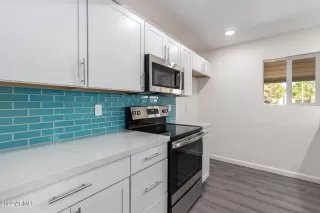 Photo #2: 6447282 Listing