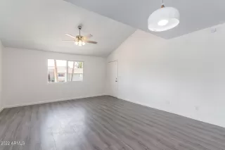 Photo #3: 6447282 Listing