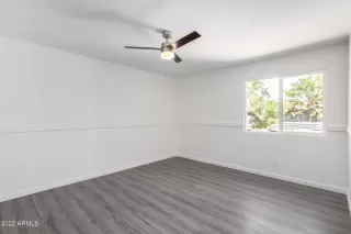 Photo #6: 6447282 Listing