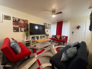 Photo #5: 6447350 Listing