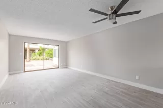 Photo #5: 6447389 Listing 