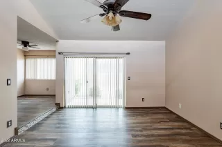 Photo #4: 6447770 Listing