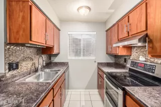 Photo #6: 6448049 Listing 