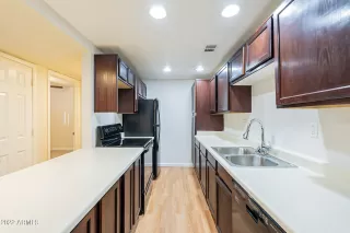 Photo #3: 6448387 Listing