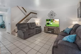 Photo #3: 6448417 Listing