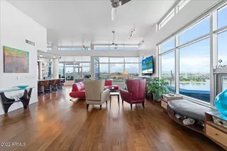 Photo #4: 6449363 Listing 