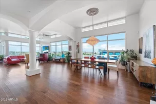 Photo #6: 6449363 Listing 