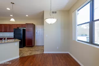 Photo #6: 6449373 Listing 