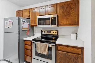 Photo #4: 6449750 Listing 