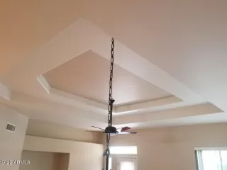 Photo #6: 6449828 Listing