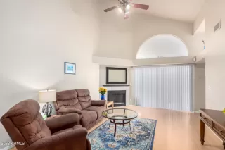 Photo #3: 6449897 Listing