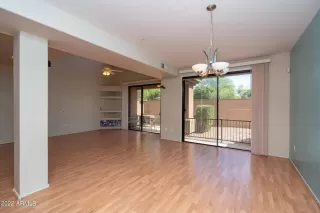 Photo #6: 6449979 Listing