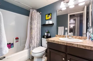 Photo #6: 6450087 Listing