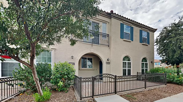 MLS: 6450213 Condo For Sale