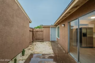 Photo #6: 6450271 Listing