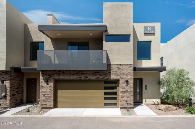 MLS: 6450397 Condo For Sale