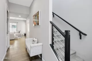 Photo #4: 6450397 Listing 