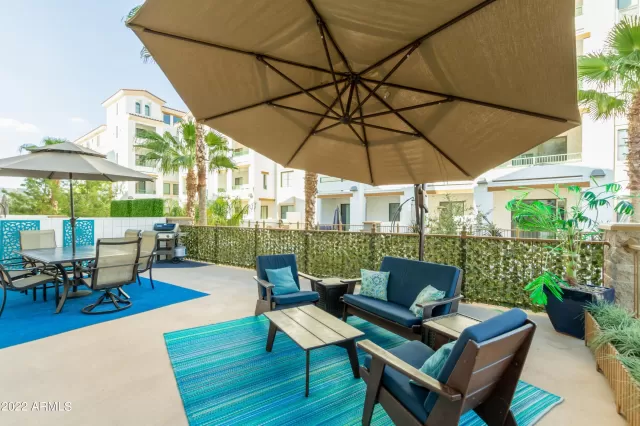 MLS: 6450936 Condo For Sale