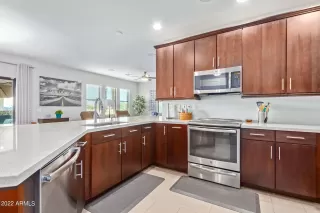 Photo #2: 6450936 Listing 