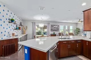 Photo #4: 6450936 Listing 