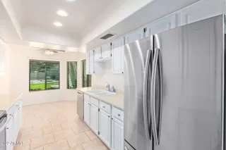 Photo #5: 6451003 Listing