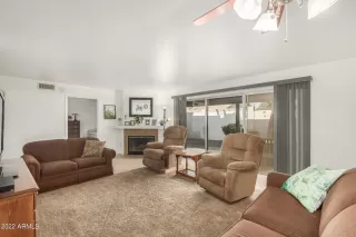 Photo #5: 6451096 Listing 