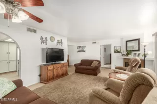 Photo #6: 6451096 Listing 