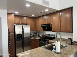 Photo #3: 6451334 Listing