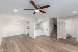 Photo #3: 6451397 Listing