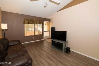 Photo #5: 6451560 Listing 