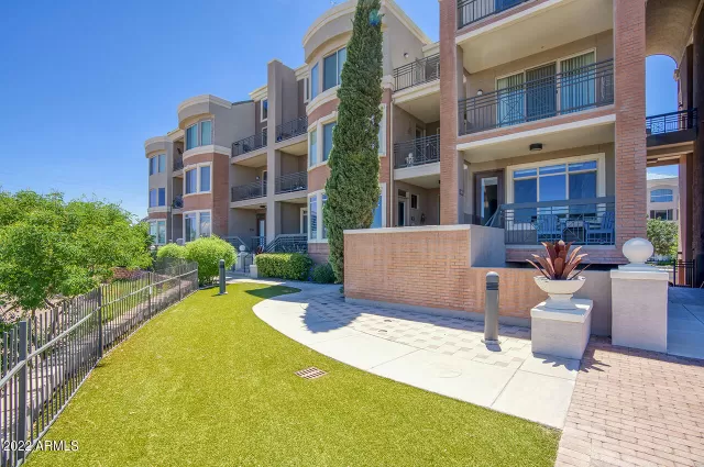 MLS: 6451853 Condo For Sale