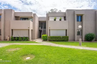 Photo #2: 6452109 Listing 