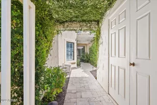 Photo #3: 6452157 Listing 