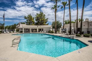 Photo #2: 6452176 Listing 