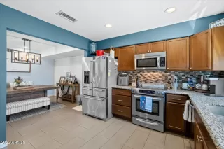 Photo #3: 6452437 Listing