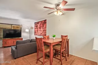 Photo #6: 6452586 Listing