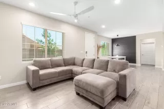 Photo #3: 6452607 Listing