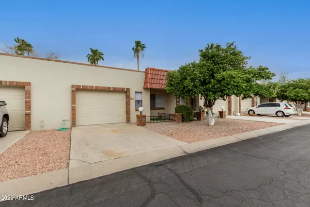 MLS: 6452773 Condo For Sale