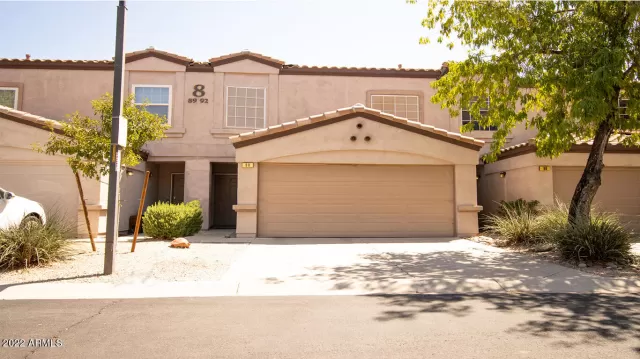 MLS: 6453002 Condo For Sale