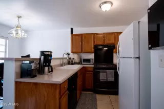 Photo #2: 6453002 Listing 