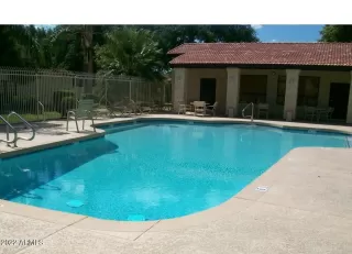 Photo #5: 6453182 Listing