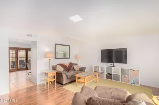 Photo #4: 6453255 Listing 