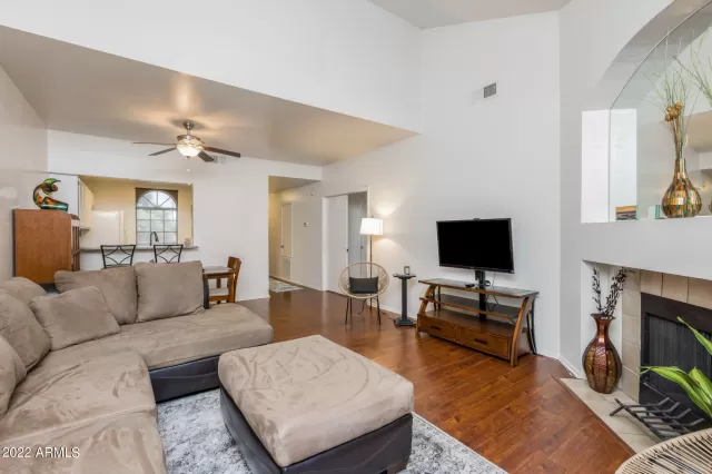 MLS: 6453918 Condo For Sale